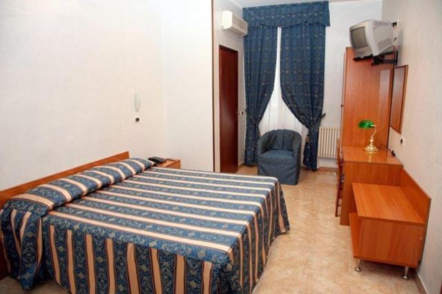 Hotel Nizza Turin Room photo